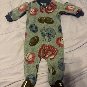 CARTERS BABY BOY ONE PIECE FOOTBALL WINTER 6-MONTHS